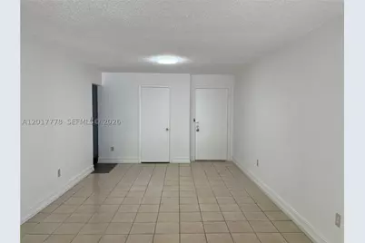 9190 Fontainebleau #202, Miami, FL 33172 - Photo 4
