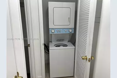 9190 Fontainebleau #202, Miami, FL 33172 - Photo 6