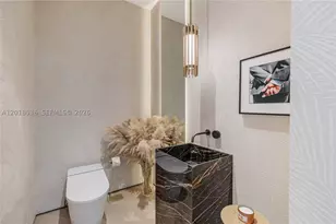1092 N Venetian, Miami, FL 33139 - Photo 14