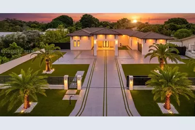 320 SW 125th, Miami, FL 33184 - Photo 2