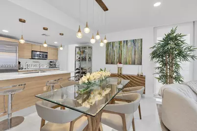 16385 Biscayne #2101, North Miami Beach, FL 33160 - Photo 10