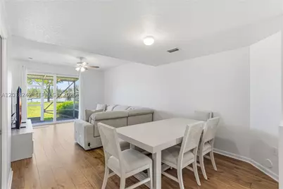 4065 Crystal Lake, Deerfield Beach, FL 33064 - Photo 12