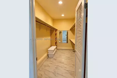 1958 Monroe #209, Hollywood, FL 33020 - Photo 10