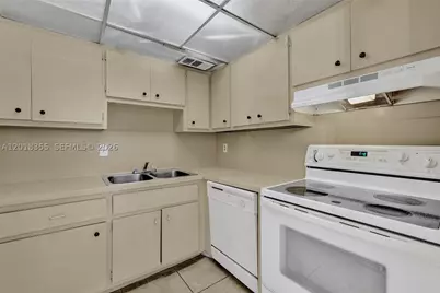 3200 Coral Springs #106, Coral Springs, FL 33065 - Photo 24