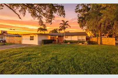 109 S 57th, Hollywood, FL 33023 - Photo 2