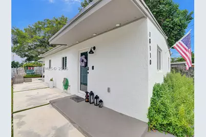 10222 SW 181st, Miami, FL 33157 - Photo 1