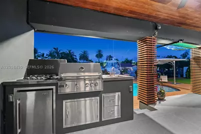 16431 NE 34th, North Miami Beach, FL 33160 - Photo 44