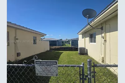 10106 SW 20th, Miami, FL 33165 - Photo 2