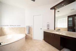 2621 Oakbrook, Weston, FL 33332 - Photo 48