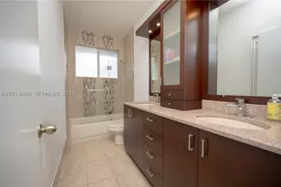 2621 Oakbrook, Weston, FL 33332 - Photo 36