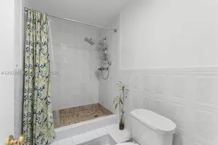 1950 W 54th, Hialeah, FL 33012 - Photo 8