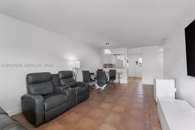 1950 W 54th #406, Hialeah, FL 33012 - Photo 4