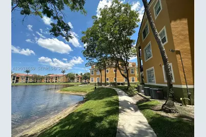 2240 E Preserve #308, Miramar, FL 33025 - Photo 10