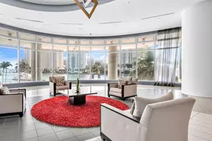 300 S Biscayne, Miami, FL 33131 - Photo 24