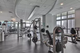 300 S Biscayne, Miami, FL 33131 - Photo 22