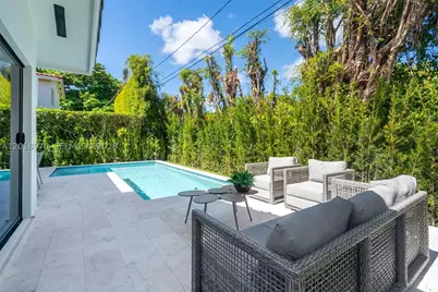 1415 Trillo, Coral Gables, FL 33146 - Photo 2