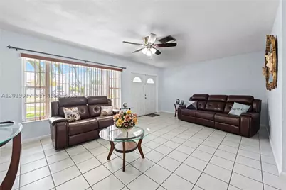 731 NW 17th, Homestead, FL 33030 - Photo 2