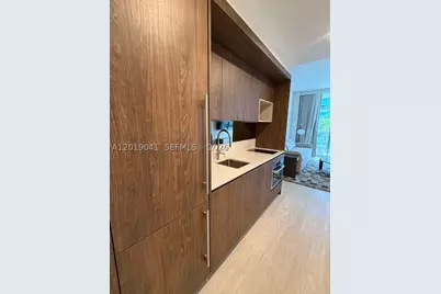 1611 SW 2nd #510, Miami, FL 33129 - Photo 2