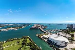1000 Biscayne, Miami, FL 33132 - Photo 24