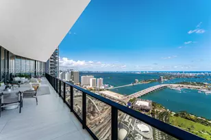 1000 Biscayne, Miami, FL 33132 - Photo 26