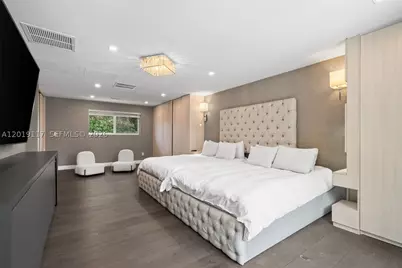 3748 Prairie, Miami Beach, FL 33140 - Photo 20