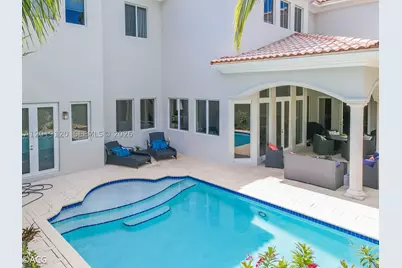 1480 Windjammer #., Hollywood, FL 33019 - Photo 50