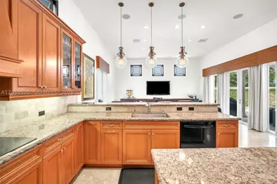 1480 Windjammer #., Hollywood, FL 33019 - Photo 12