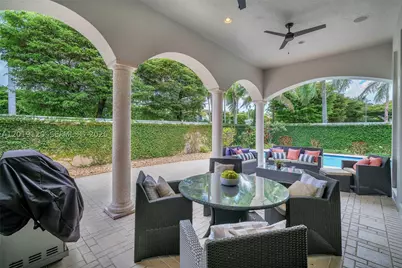 1480 Windjammer #., Hollywood, FL 33019 - Photo 36