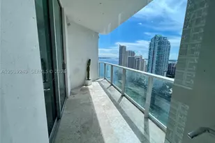 300 S Biscayne, Miami, FL 33131 - Photo 16