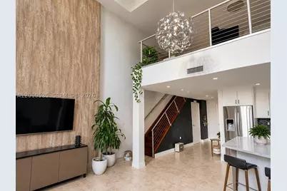 1050 Brickell #410, Miami, FL 33131 - Photo 2