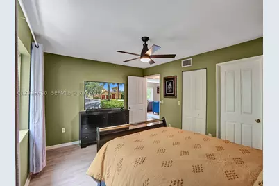 300 Scotia #206, Hypoluxo, FL 33462 - Photo 40