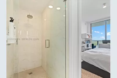 16385 Biscayne #3103, North Miami Beach, FL 33160 - Photo 40