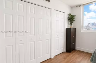 275 NE 18th, Miami, FL 33132 - Photo 14