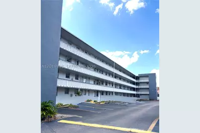 18601 NE 14th #301, Miami, FL 33179 - Photo 2