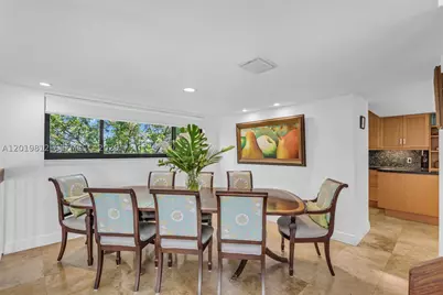 209 E Enid #36, Key Biscayne, FL 33149 - Photo 8