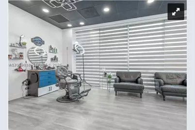 2300 W 84th, Hialeah, FL 33016 - Photo 10