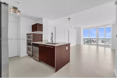 1900 N Bayshore #3216, Miami, FL 33132 - Photo 4