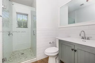 228 SW 23rd #FRONT, Miami, FL 33129 - Photo 28