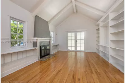 228 SW 23rd #FRONT, Miami, FL 33129 - Photo 14