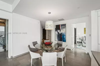 88 SW 7th #2111, Miami, FL 33130 - Photo 6