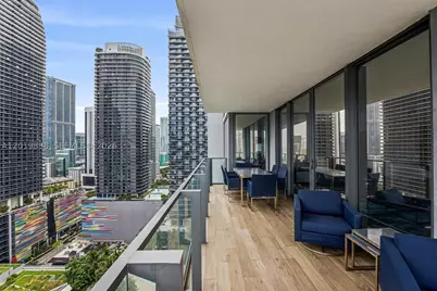 88 SW 7th #2111, Miami, FL 33130 - Photo 2