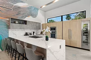1941 NE 196th, Miami, FL 33179 - Photo 20