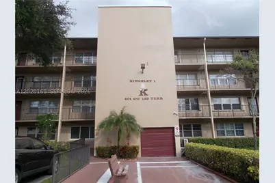 801 SW 133rd #110K, Pembroke Pines, FL 33027 - Photo 6