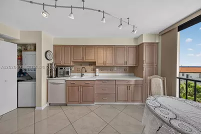 1901 N Ocean #4D, Fort Lauderdale, FL 33305 - Photo 12