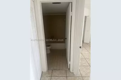 6272 NW 186th #212, Hialeah, FL 33015 - Photo 18