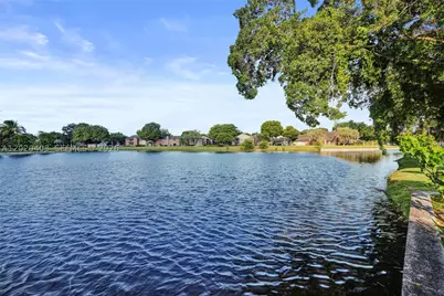 6408 NW 72nd, Tamarac, FL 33321 - Photo 48