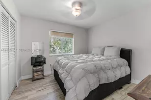 8025 NW 8th, Miami, FL 33126 - Photo 14