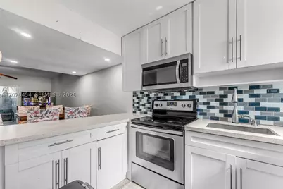 8025 NW 8th #13, Miami, FL 33126 - Photo 10