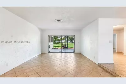 500 NW 96th, Pembroke Pines, FL 33024 - Photo 2