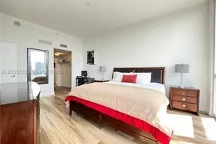 1750 N Bayshore, Miami, FL 33132 - Photo 18